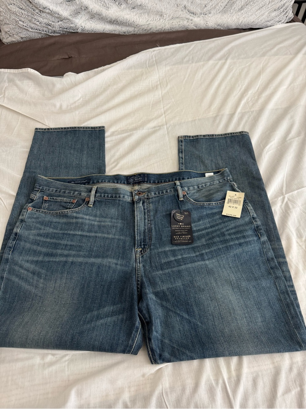 Lucky Brand Men's Medium Blue Straight Jeans